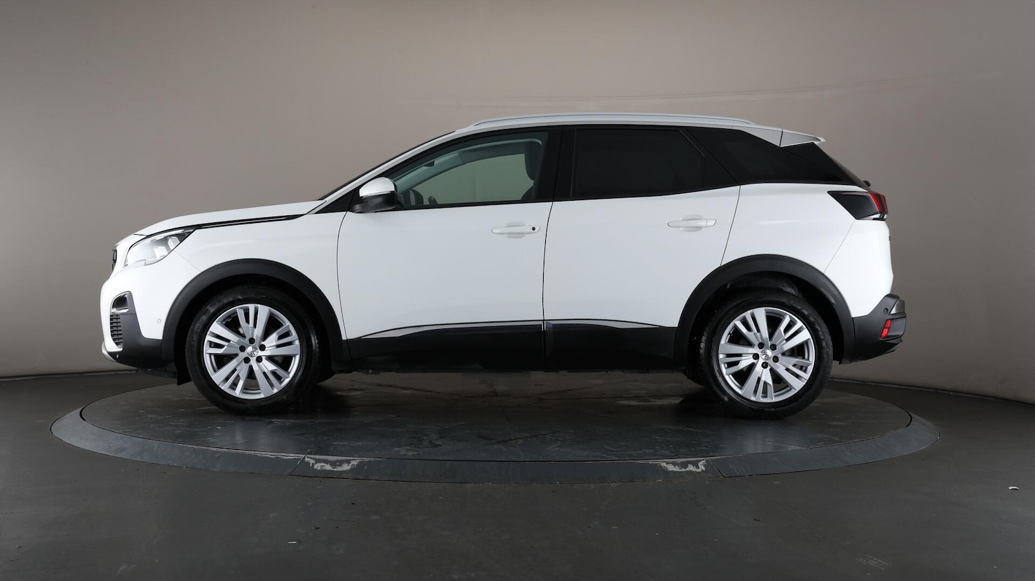 Used Peugeot 3008 2018 for sale - 76200792: Photo 38