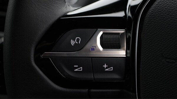 Used Peugeot 2008 for sale - 76284374: Photo 23
