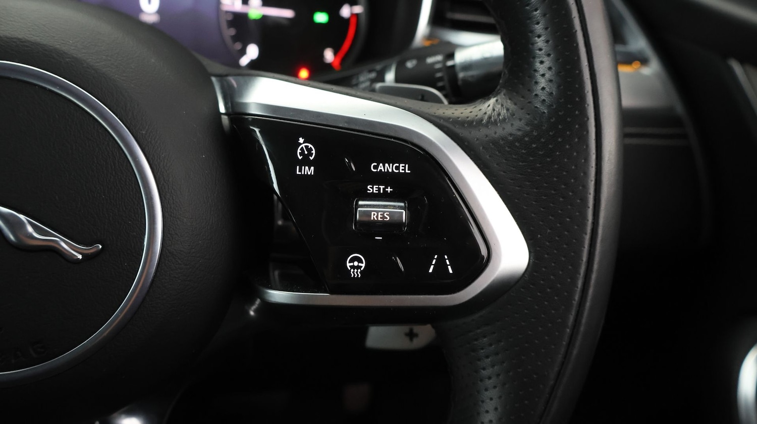 Used Jaguar F-Pace 2021 for sale - 78018158: Photo 24