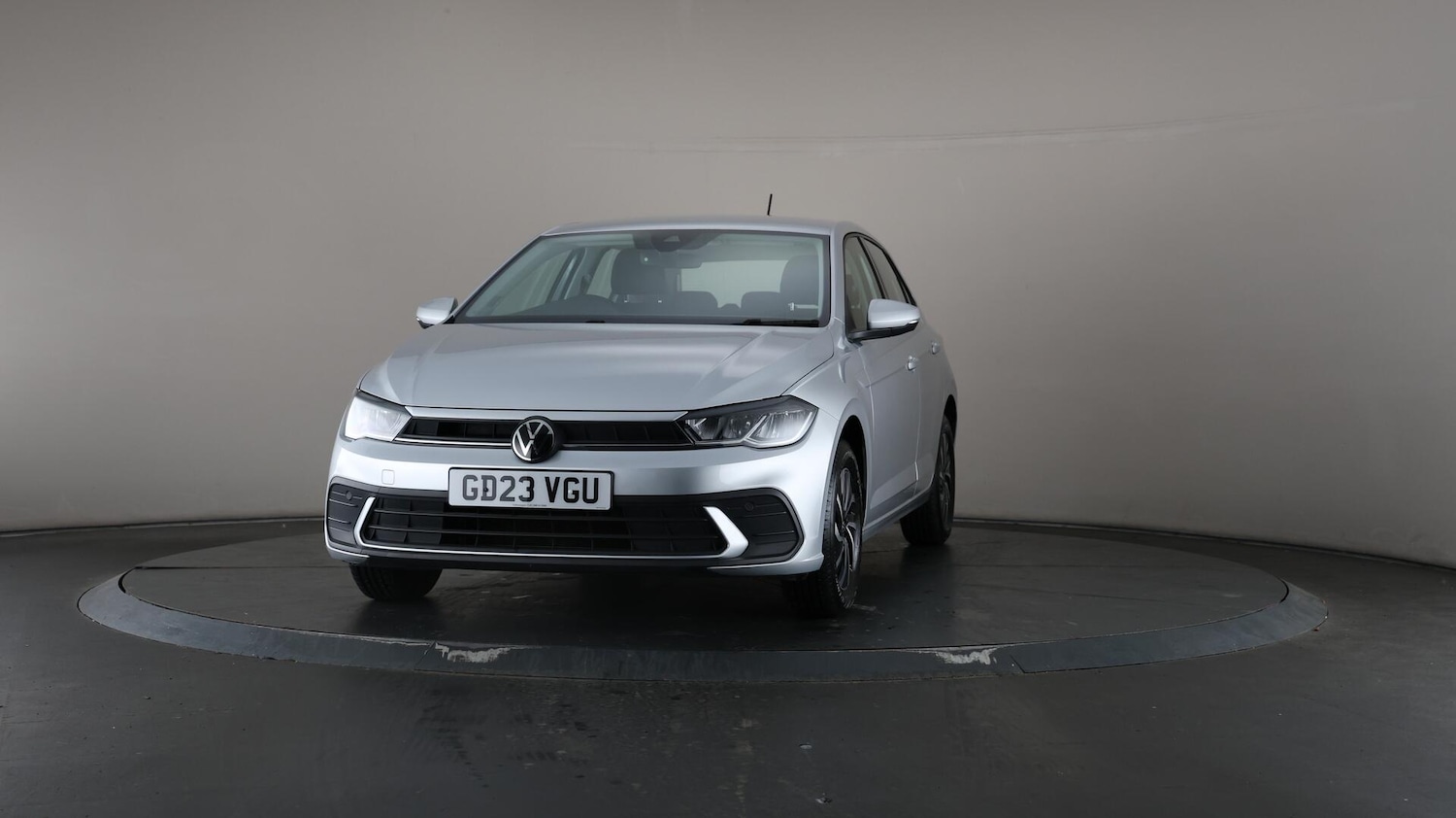 Vehicle 46