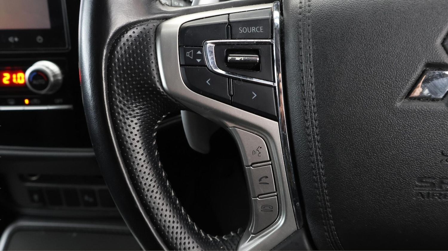 Used Mitsubishi Outlander 2020 for sale - 76561341: Photo 23