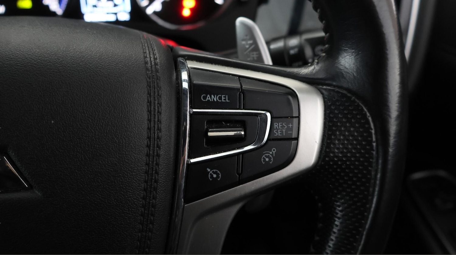 Used Mitsubishi Outlander 2020 for sale - 76561341: Photo 24