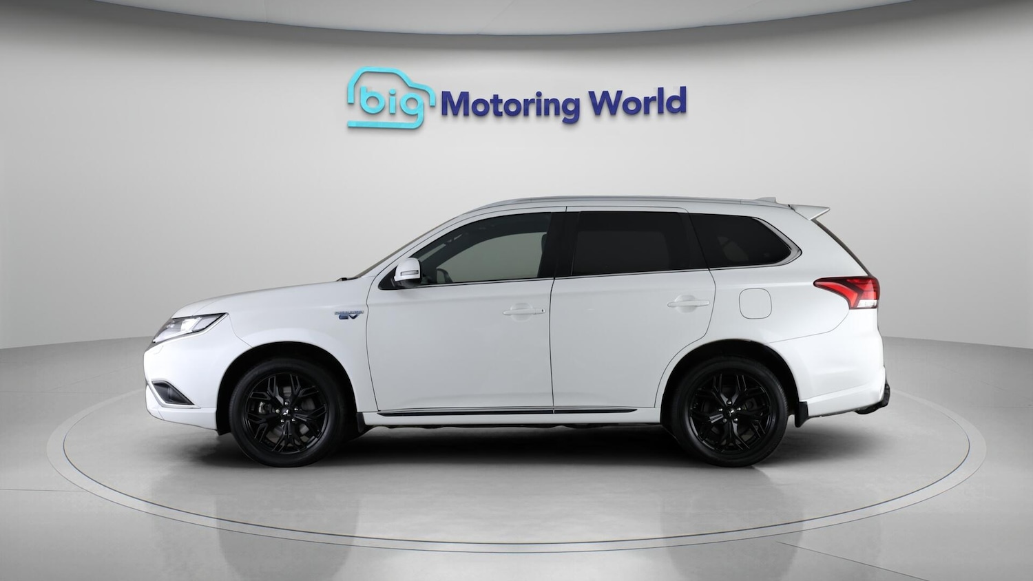 Used Mitsubishi Outlander 2020 for sale - 76561341: Photo 5