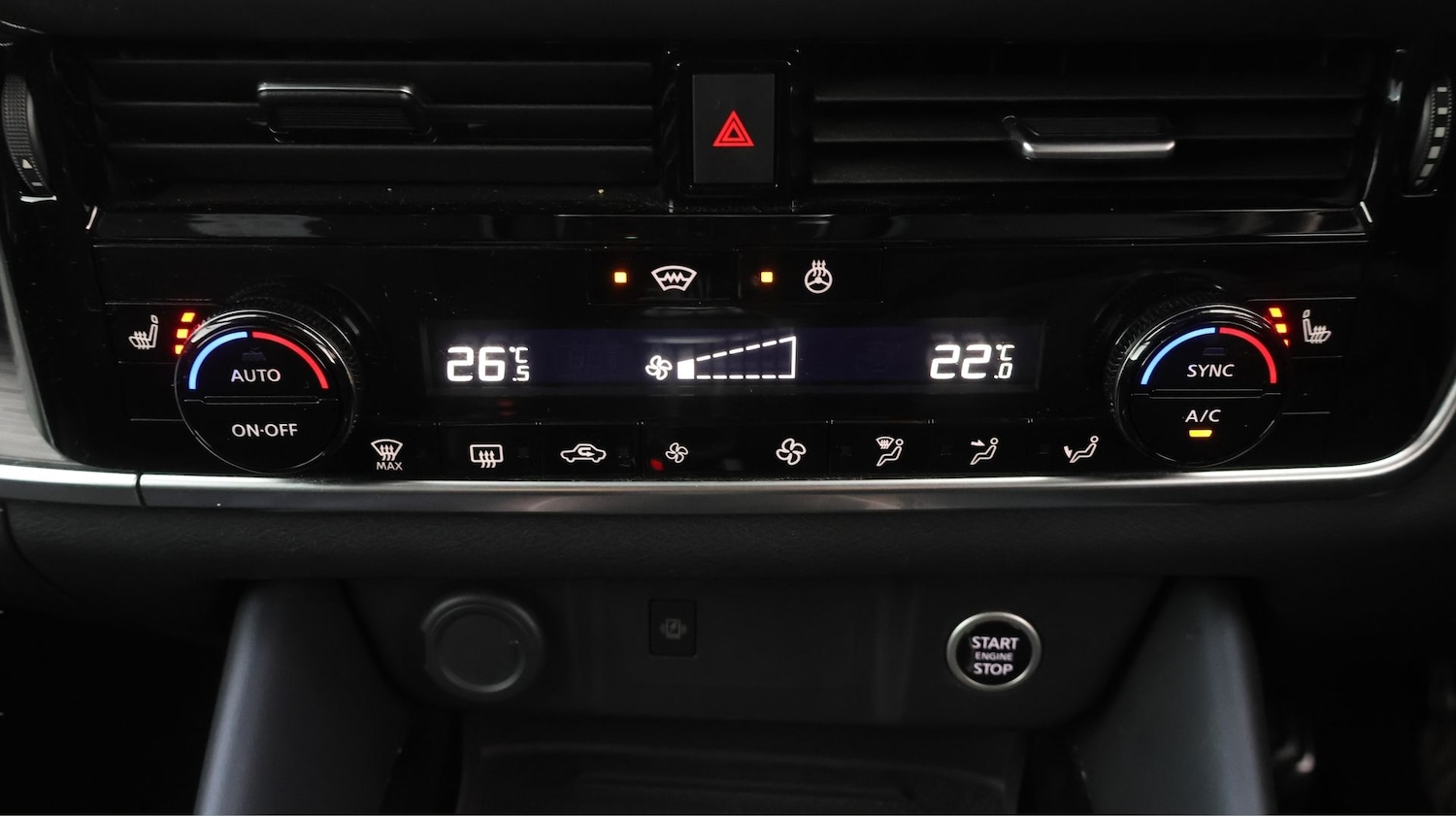 Used Nissan Qashqai 2022 for sale - 77704231: Photo 11