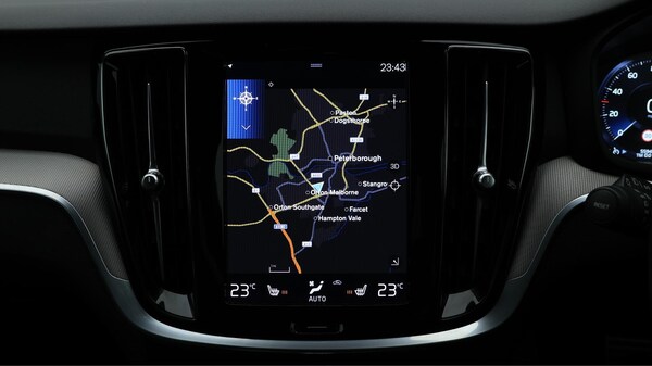 Used Volvo V60 2022 for sale - 76307387: Photo 12