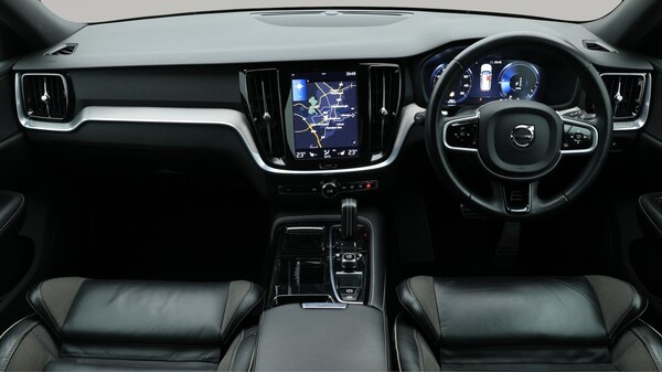 Used Volvo V60 2022 for sale - 76307387: Photo 14
