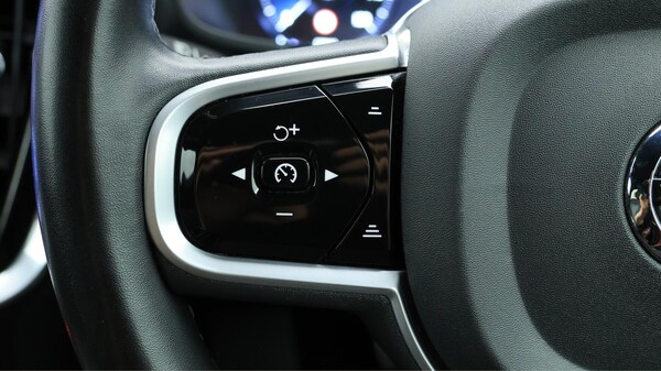 Used Volvo V60 2022 for sale - 76307387: Photo 24