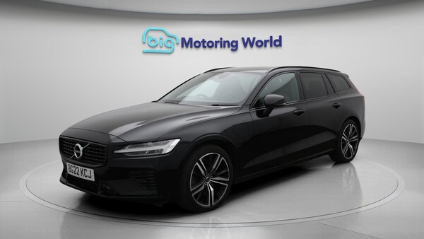 Used Volvo V60 2022 for sale - 76307387: Photo 4