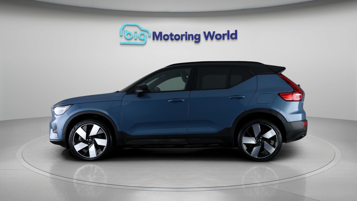 Used Volvo XC40 2023 for sale - 77454288: Photo 4