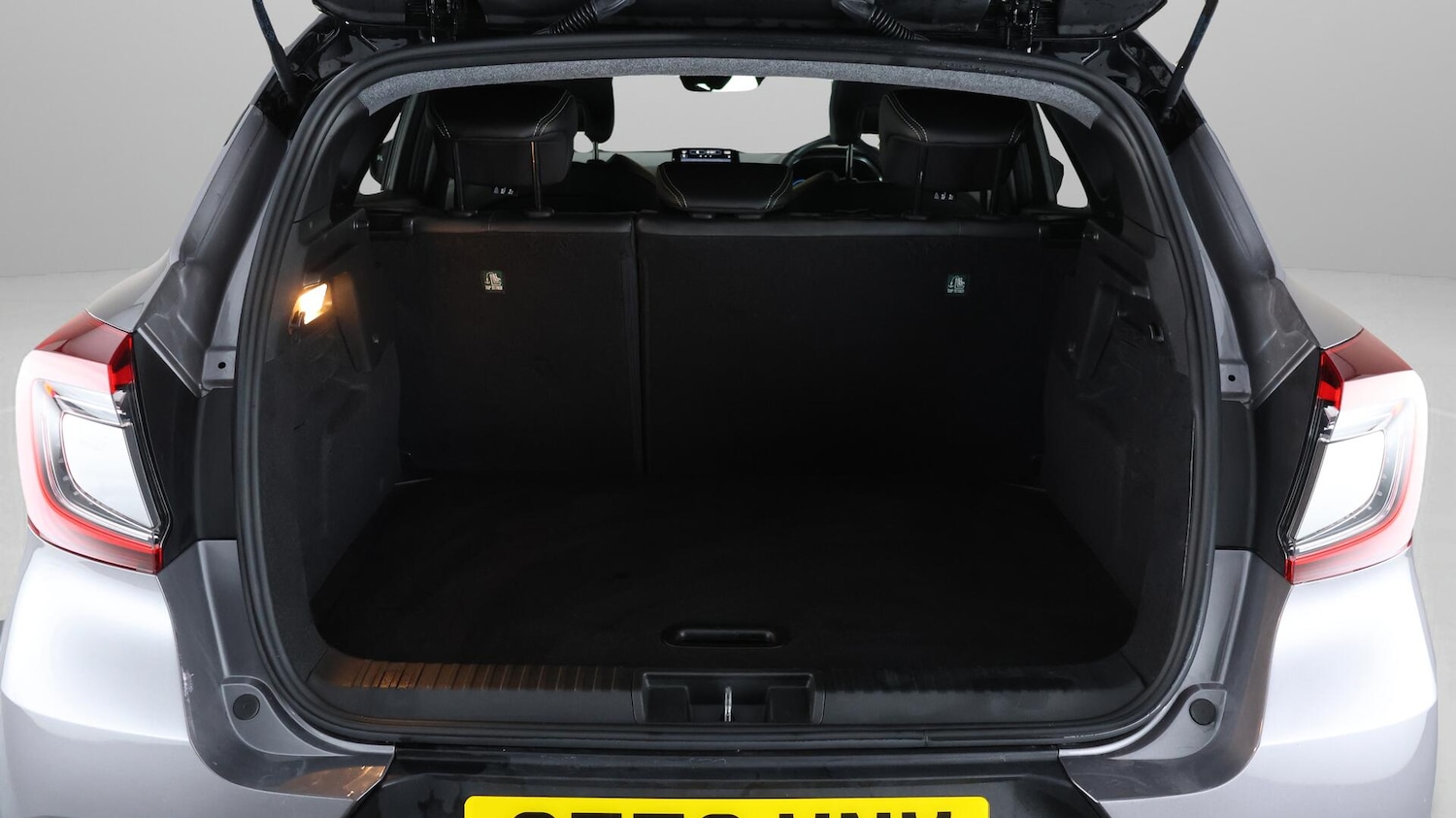 Used Renault Captur 2023 for sale - 76043223: Photo 17