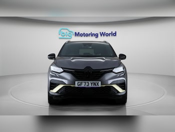 Used Renault Captur 2023 for sale - 76043223: Photo 2