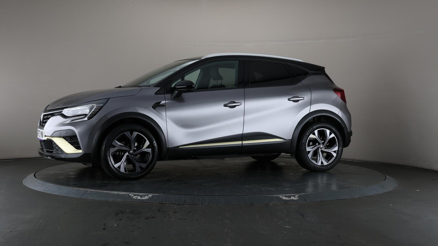 Used Renault Captur 2023 for sale - 76043223: Photo 40