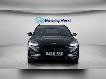 Used Ford Focus 2021 for sale - 75647004: Photo
