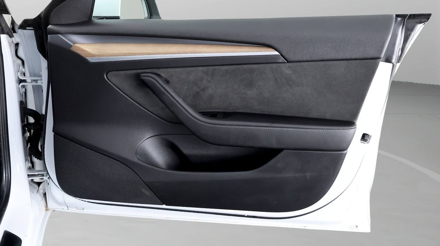 Used Tesla Model 3 2021 for sale - 77319788: Photo 15