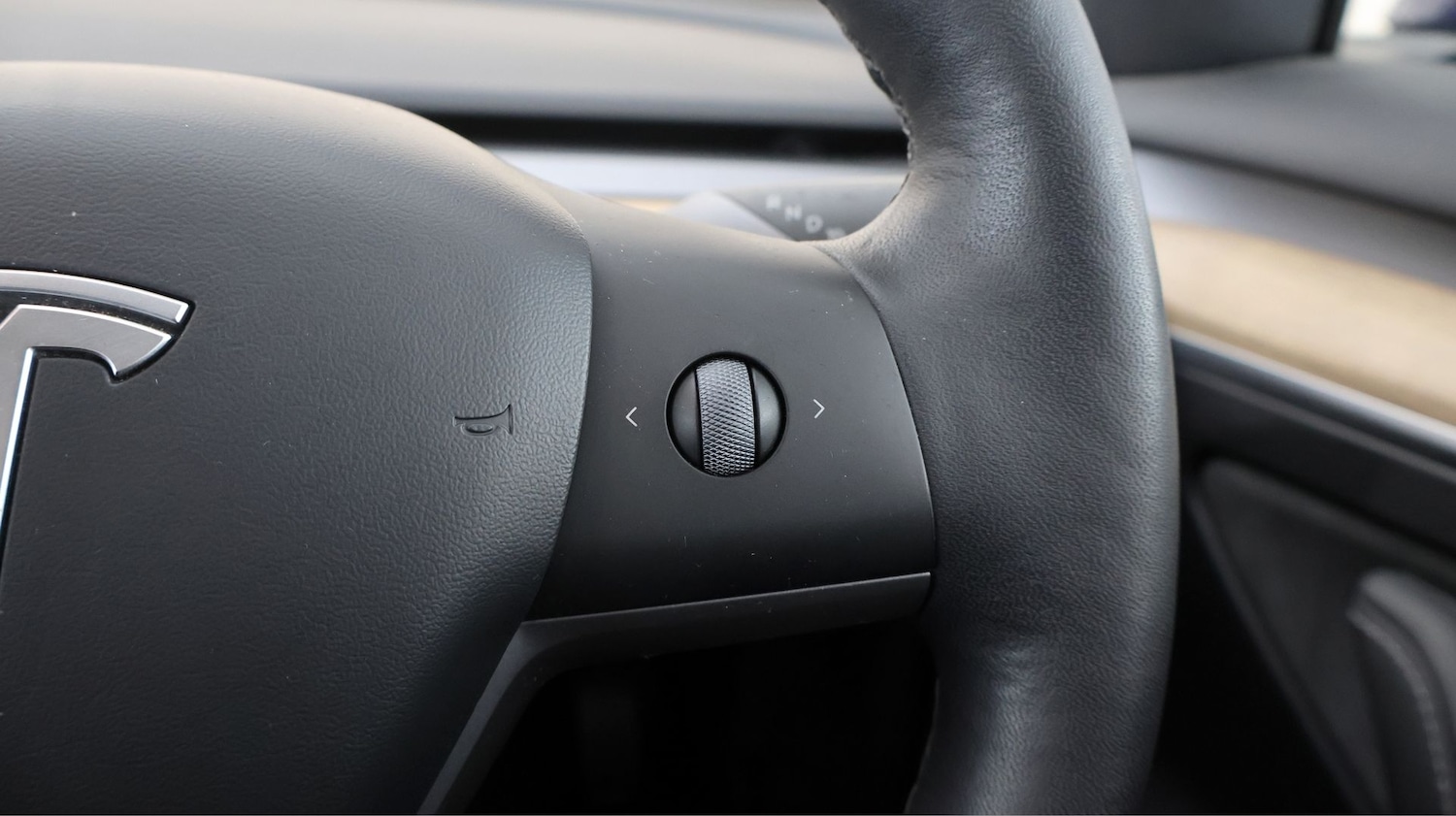 Used Tesla Model 3 2021 for sale - 77428918: Photo 22