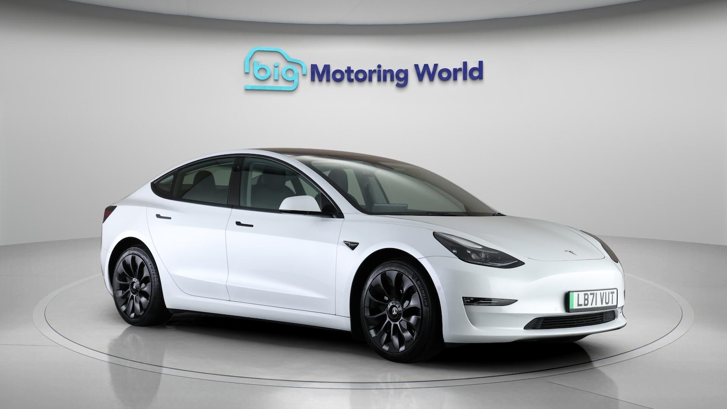 Used Tesla Model 3 for sale - 76433342: Photo 2