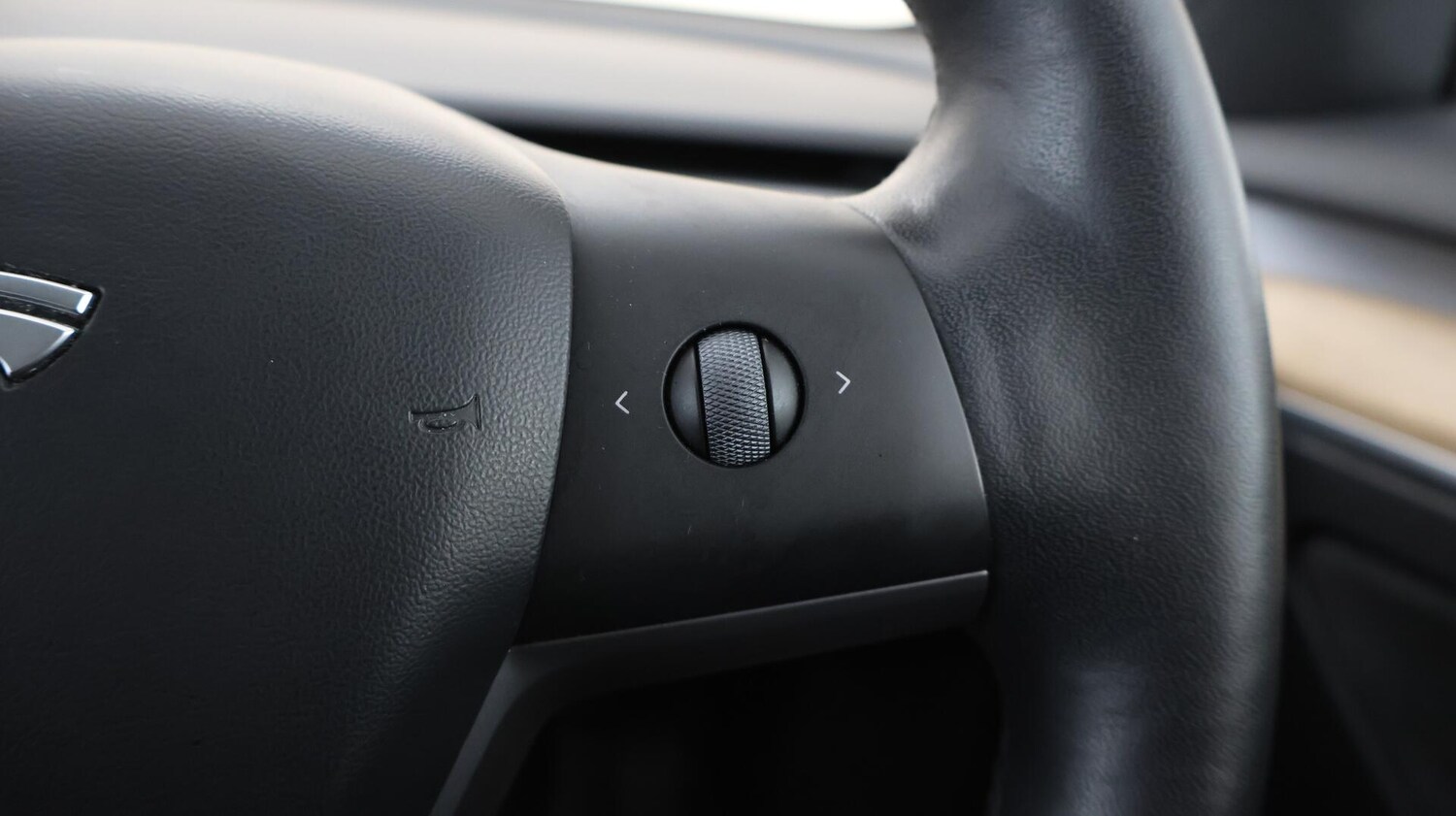 Used Tesla Model 3 for sale - 76433342: Photo 25