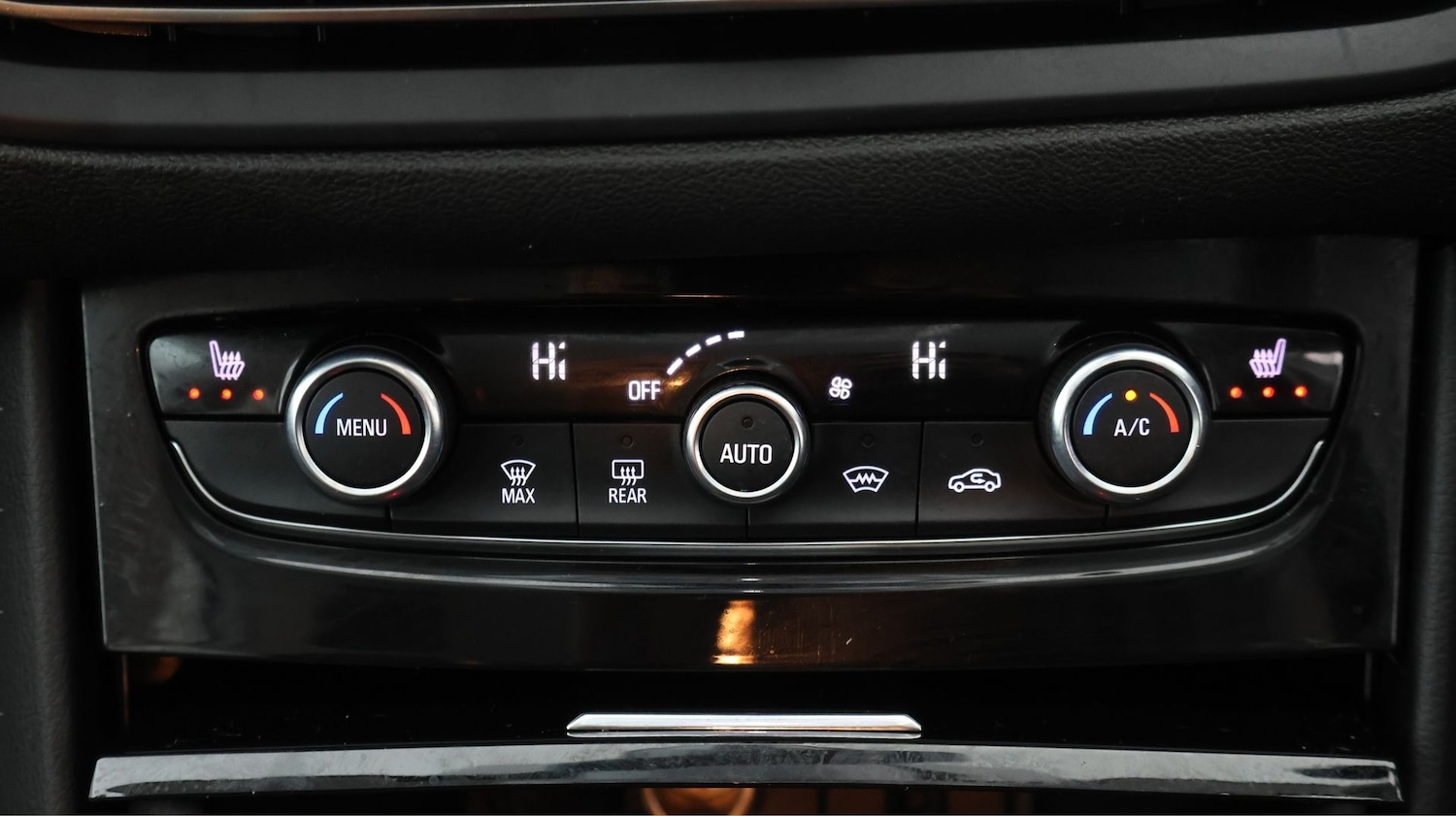 Used Vauxhall Grandland 2022 for sale - 77878096: Photo 12