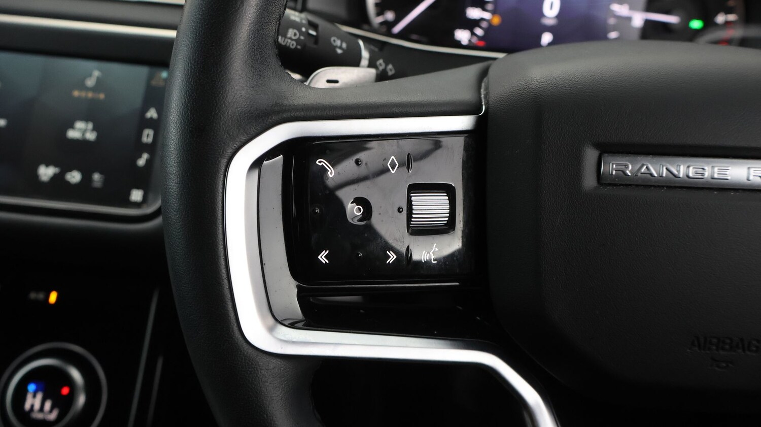 Used Land Rover Range Rover Evoque 2022 for sale - 77854448: Photo 24