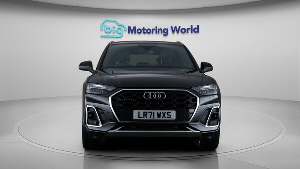 Used Audi Q5 2021 for sale - 76032394: Photo 2