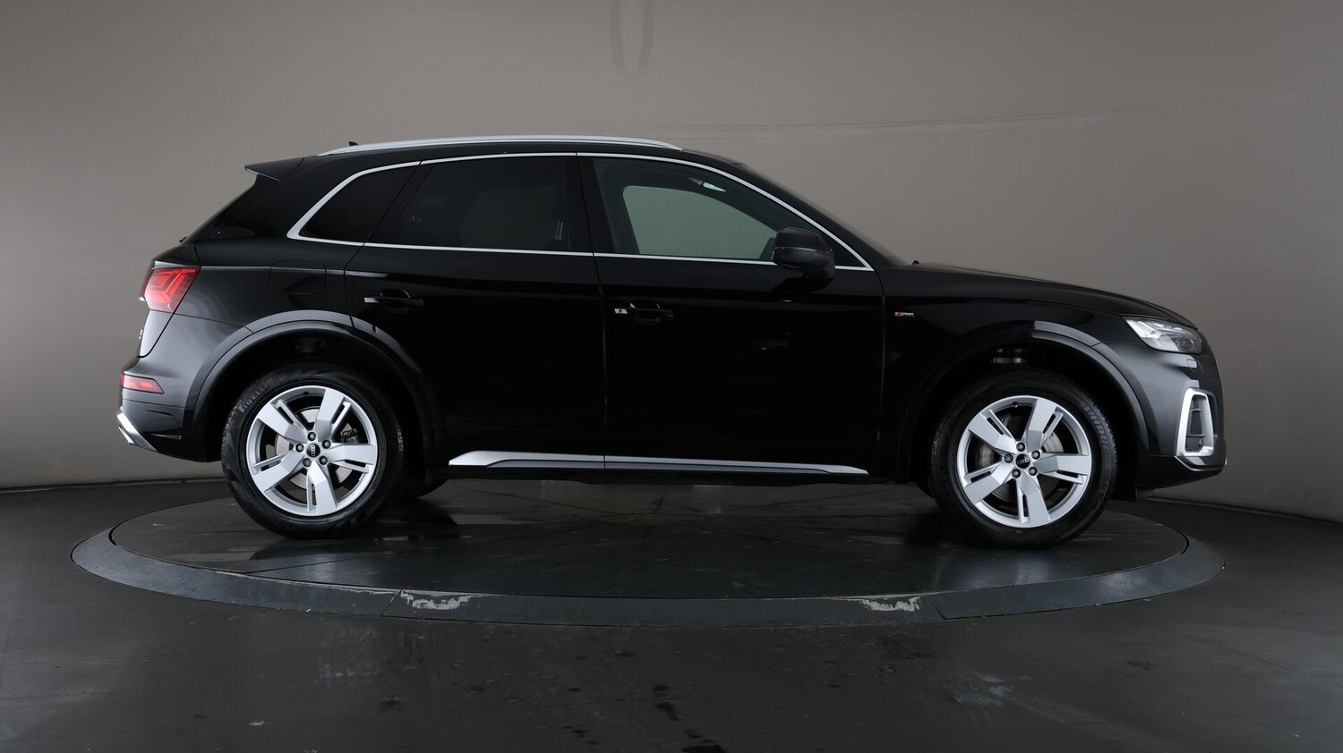 Used Audi Q5 2021 for sale - 76032394: Photo 61