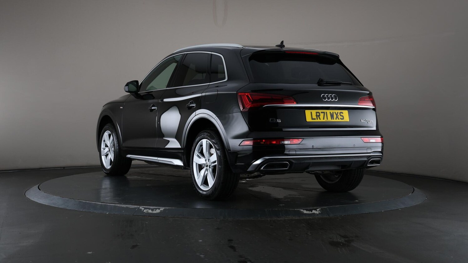 Used Audi Q5 2021 for sale - 76032394: Photo 69