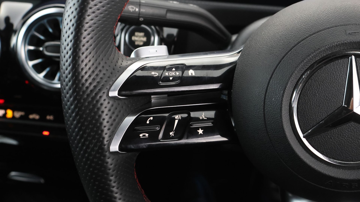 Used Mercedes-Benz A-Class 2023 for sale - 77898905: Photo 25