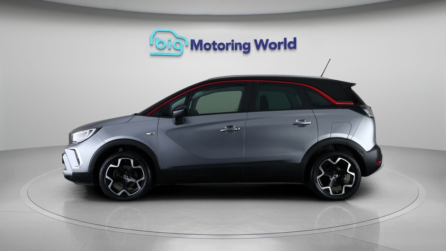 Used Vauxhall Crossland 2021 for sale - 77536333: Photo 4