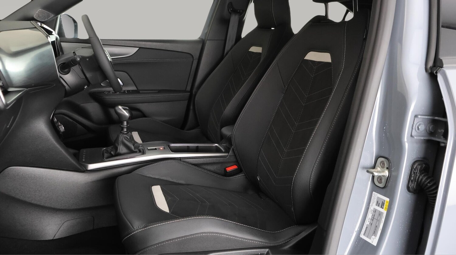 Used Vauxhall Mokka 2025 for sale - 76072094: Photo 14