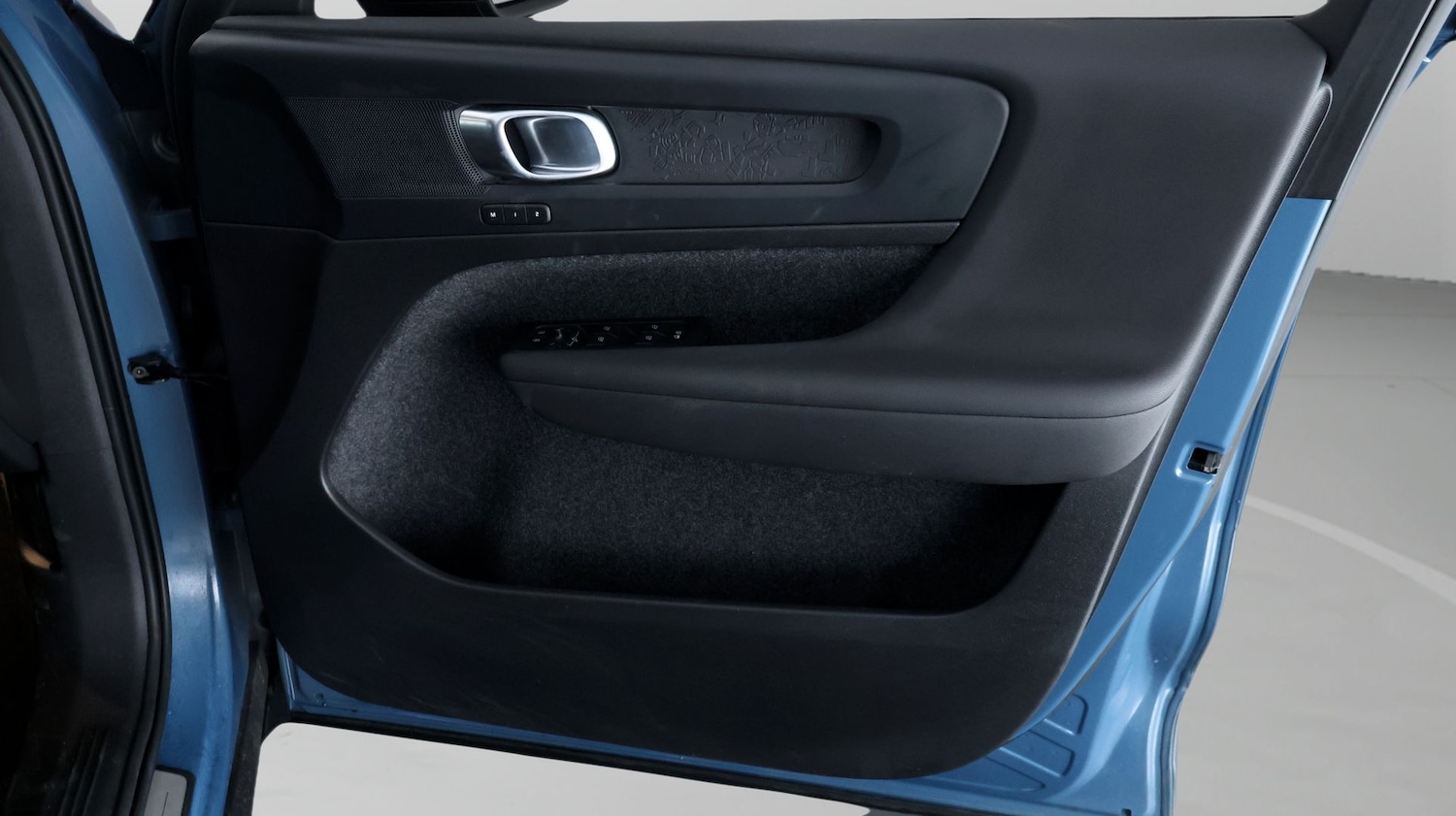 Used Volvo XC40 2022 for sale - 77617609: Photo 14