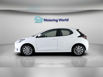 Used Toyota Yaris 2022 for sale - 77346133: Photo
