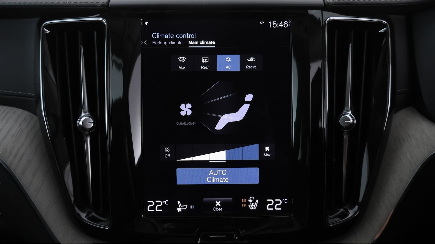 Used Volvo XC60 2021 for sale - 77921631: Photo 11