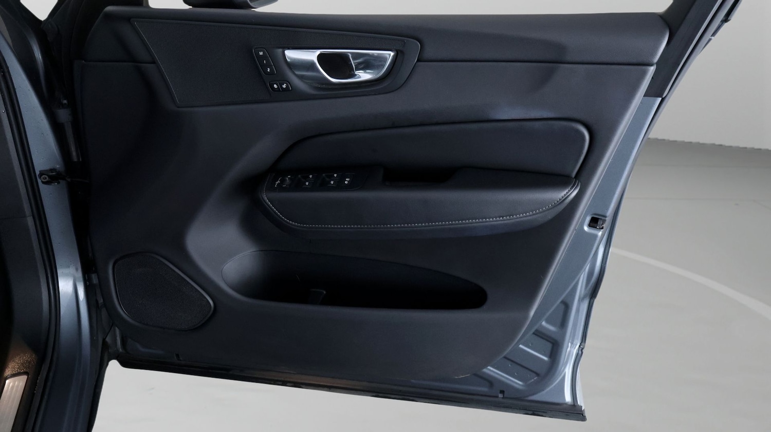 Used Volvo XC60 2021 for sale - 77921631: Photo 14