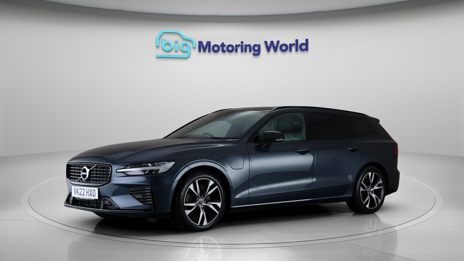 Used Volvo V60 2022 for sale - 77484906: Photo 3