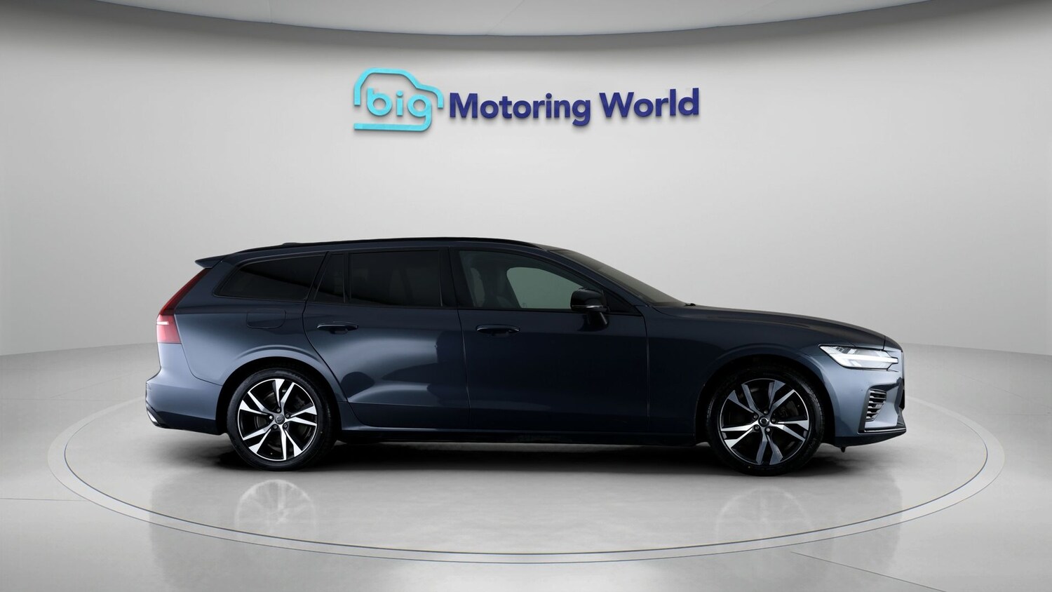 Used Volvo V60 2022 for sale - 77484906: Photo 8