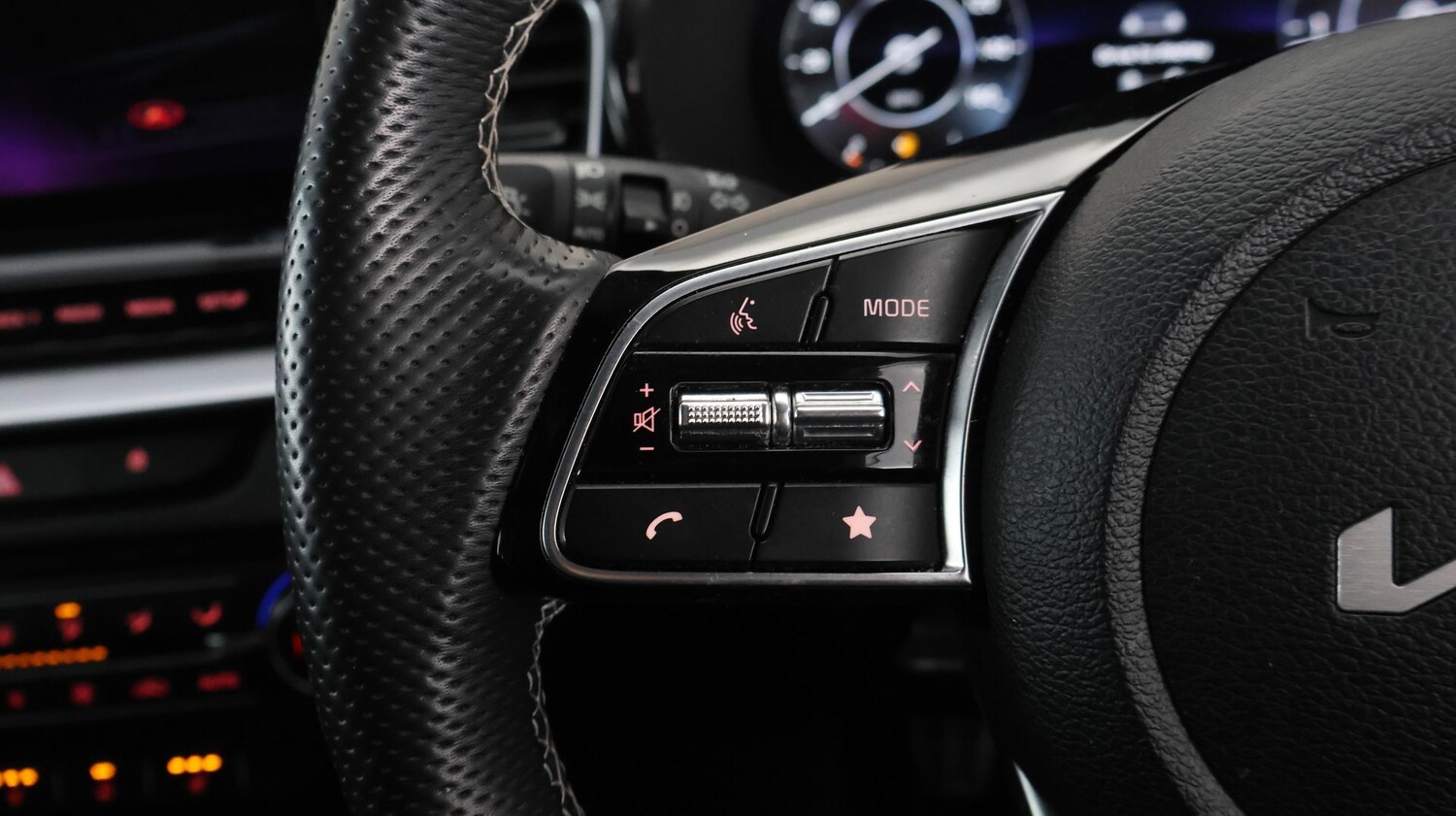 Used Kia XCeed 2023 for sale - 77478214: Photo 19