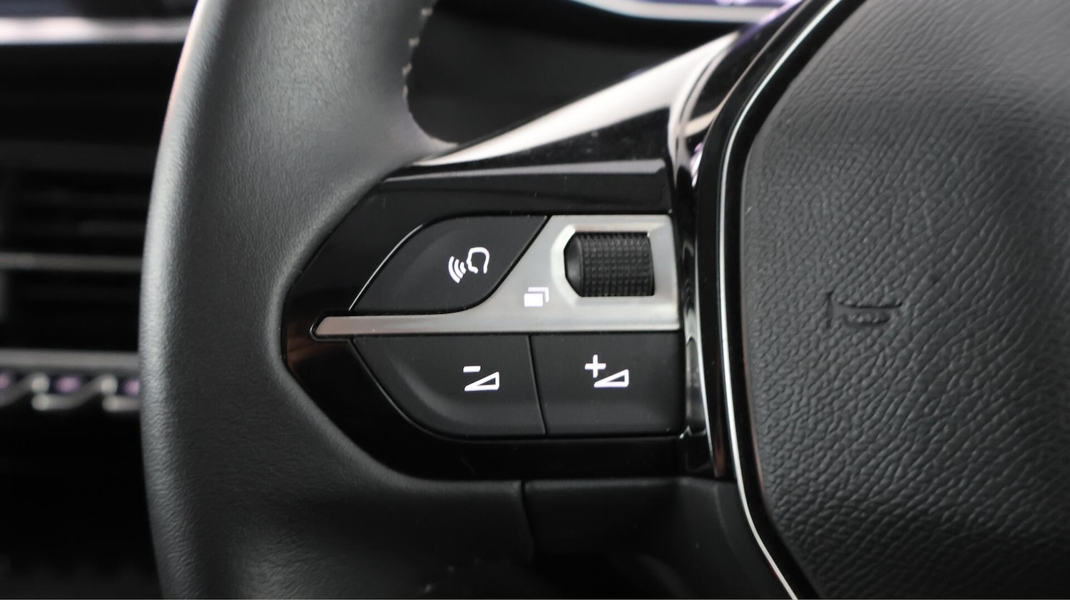 Used Peugeot 208 2022 for sale - 76446761: Photo 22