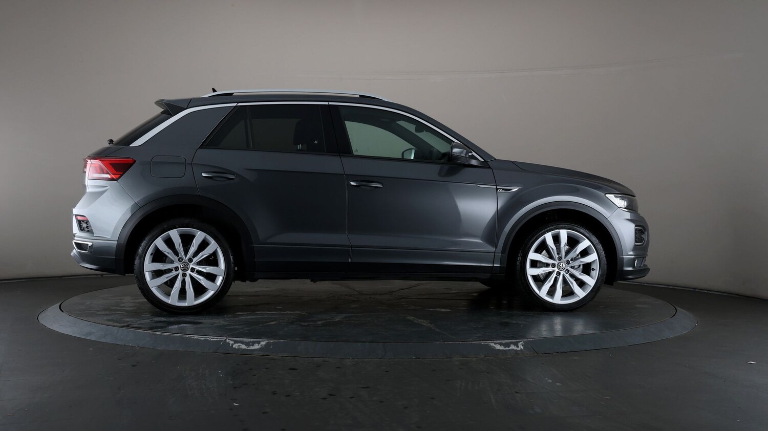 Used Volkswagen T-Roc for sale - 76811034: Photo 56