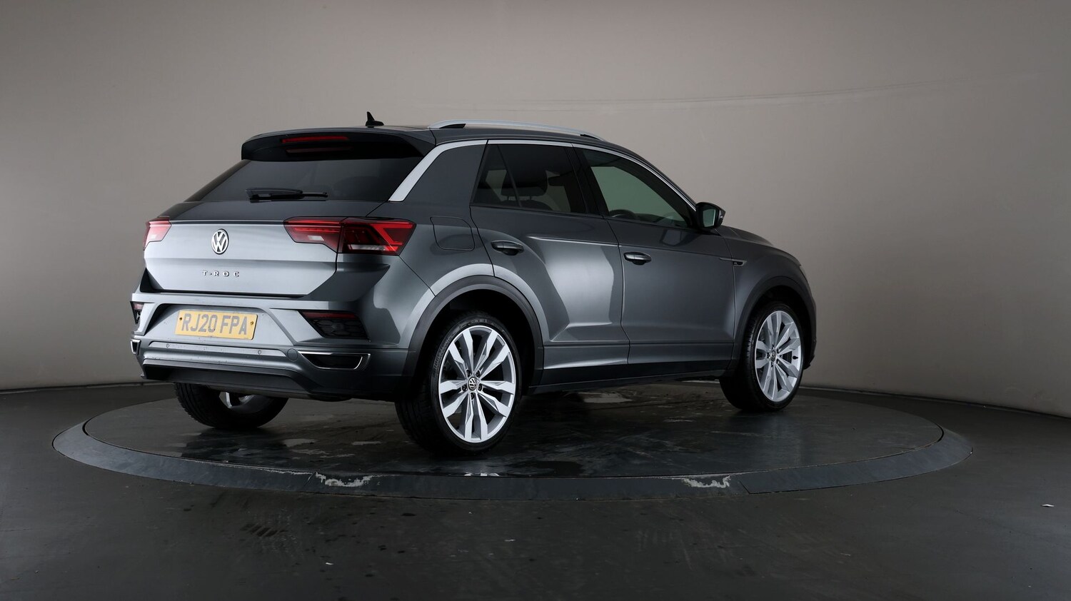 Used Volkswagen T-Roc for sale - 76811034: Photo 61