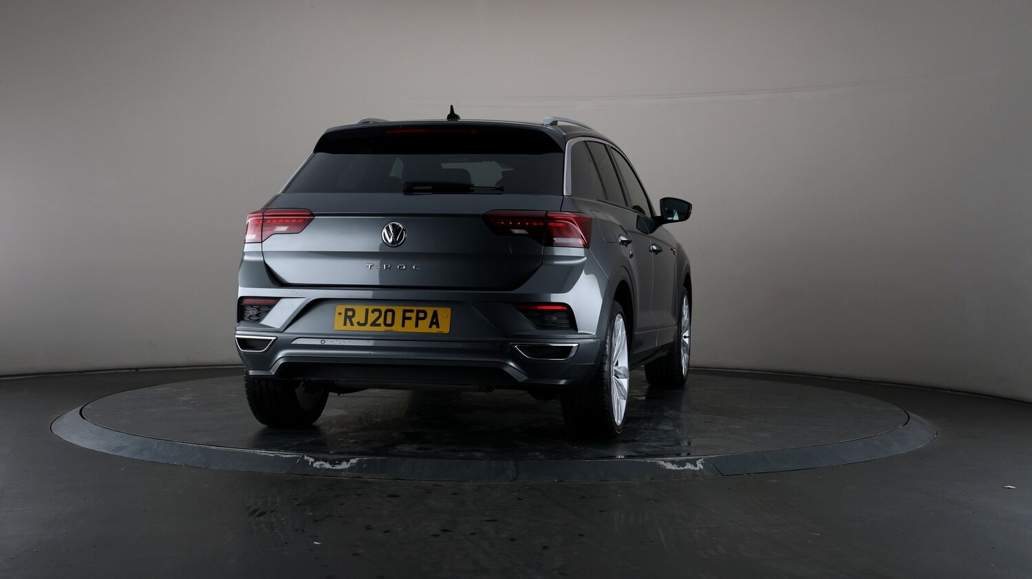 Used Volkswagen T-Roc for sale - 76811034: Photo 65