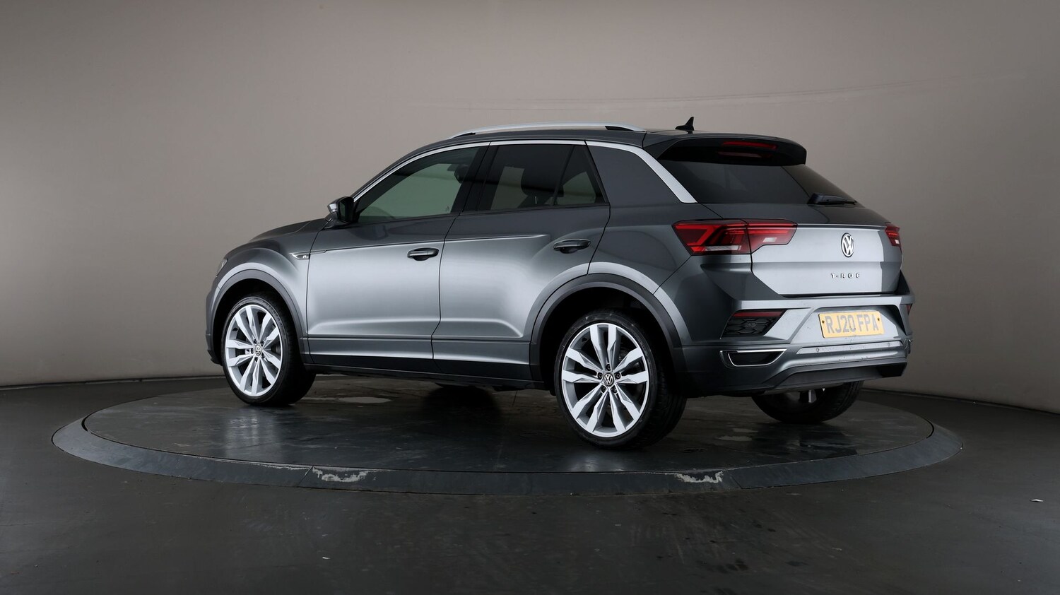 Used Volkswagen T-Roc for sale - 76811034: Photo 69