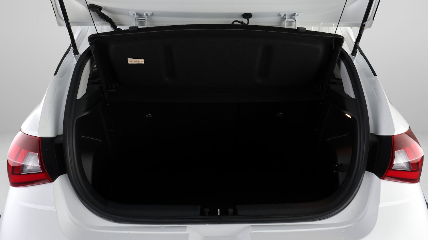 Used Hyundai i20 2023 for sale - 78123848: Photo 16