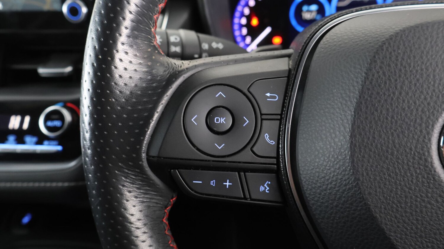 Used Toyota Corolla 2020 for sale - 77288912: Photo 25