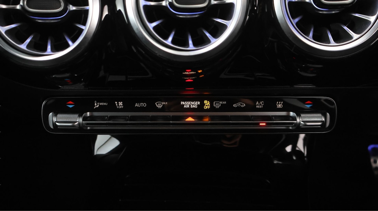 Used Mercedes-Benz CLA 2022 for sale - 78220647: Photo 12