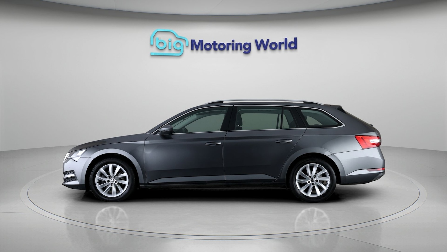 Used Skoda Superb 2022 for sale - 77501209: Photo 4