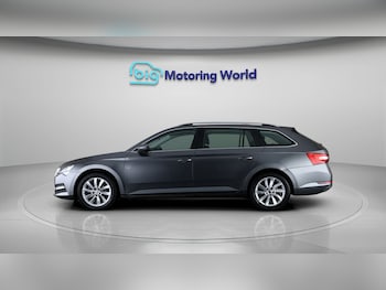 Used Skoda Superb 2022 for sale - 77501209: Photo