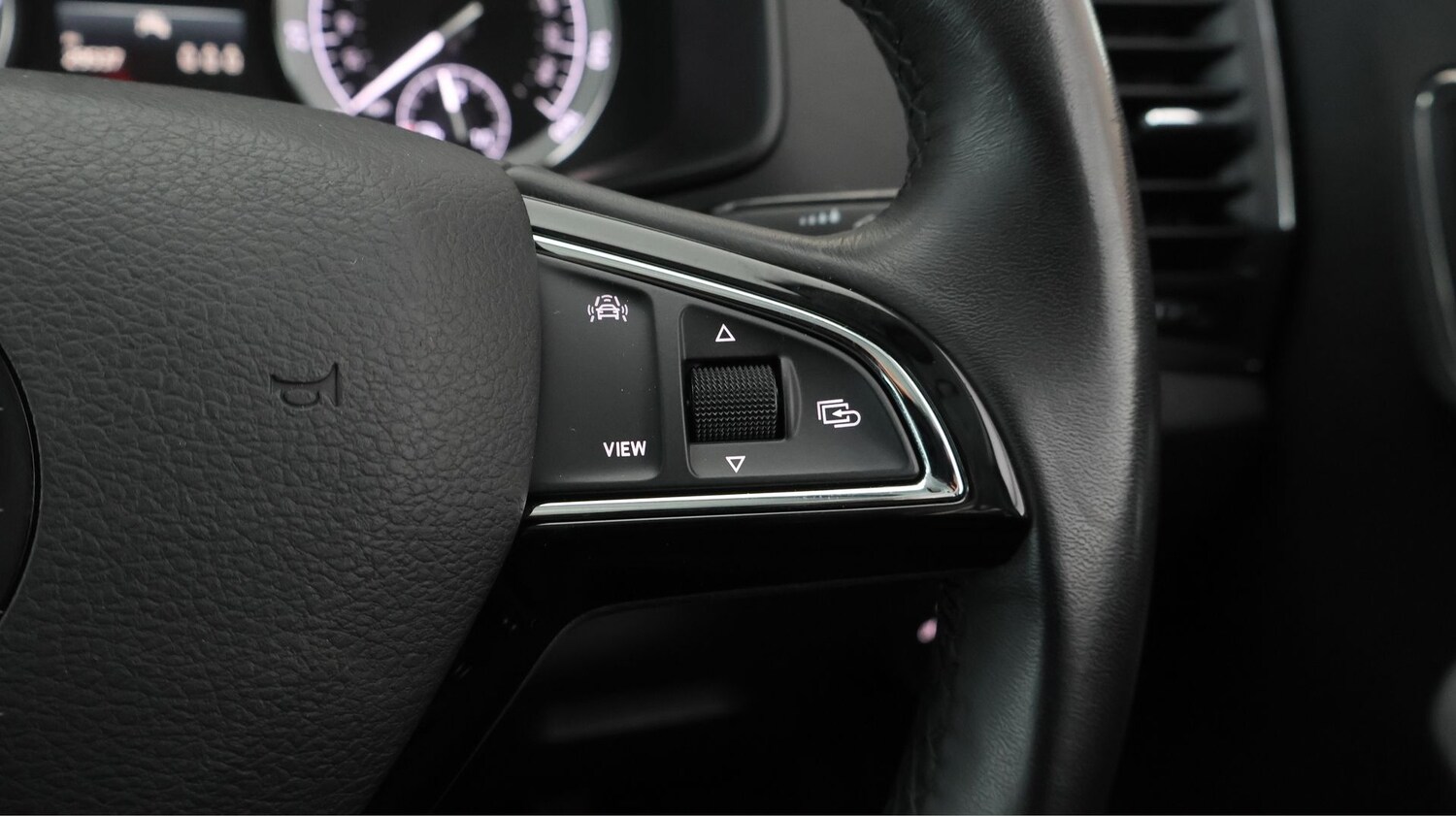 Used Skoda Karoq 2020 for sale - 77497694: Photo 22