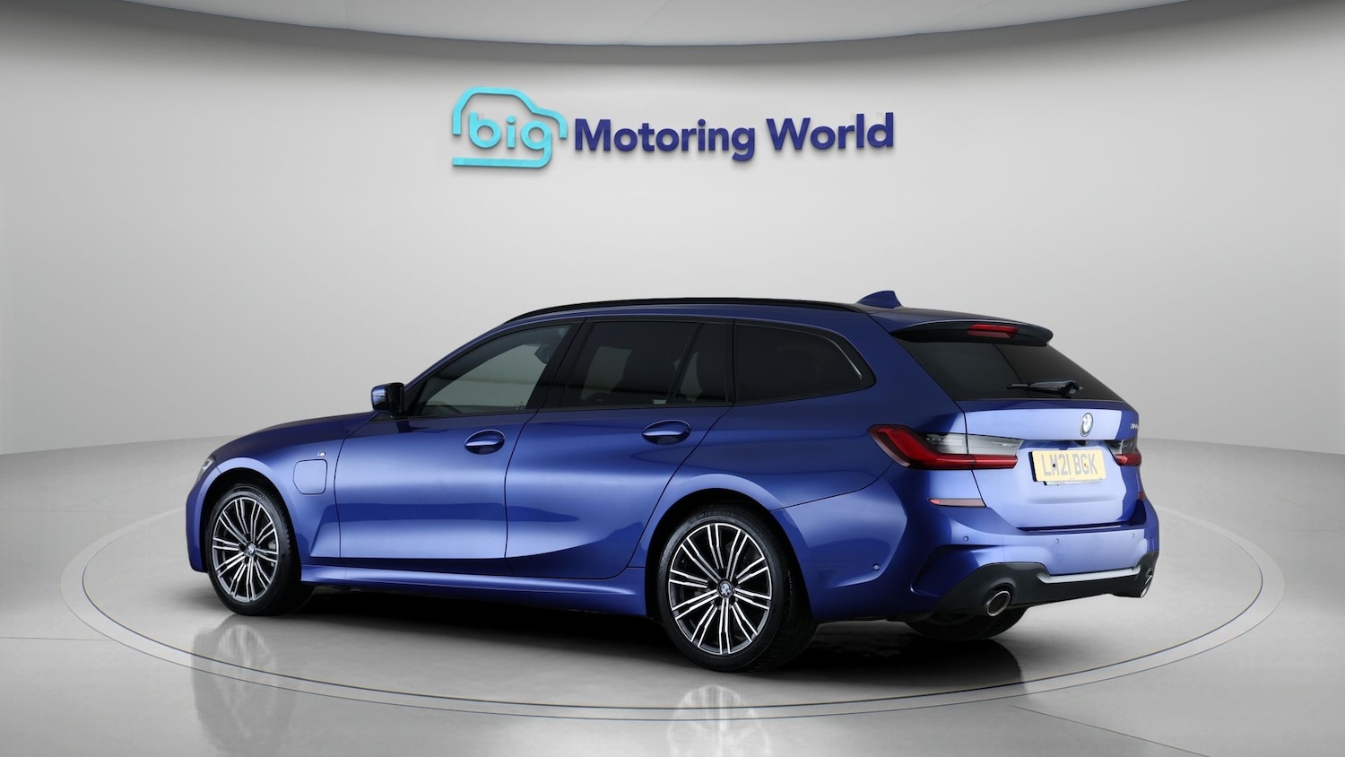 Used BMW 3 Series 2021 for sale - 77536325: Photo 5