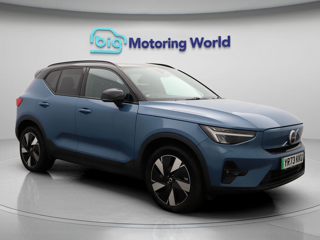 Used Volvo XC40 2023 for sale - 76811602: Photo 9