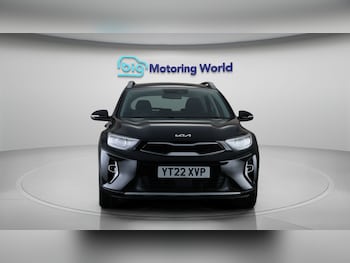 Used Kia Stonic 2022 for sale - 79140791: Photo
